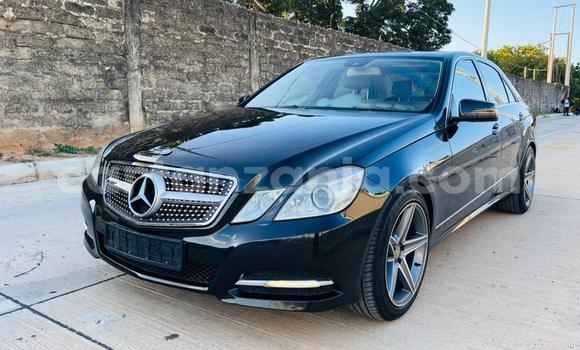Buy Used Mercedes-Benz E-Classe Black Car in Dar es Salaam in Dar es Salaam Buy Used Mercedes-Benz E-Classe Black Car in Dar es Salaam in Dar es Salaam