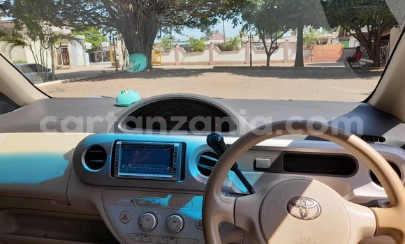 Buy Used Toyota Porte White Car in Dar es Salaam in Dar es Salaam Buy Used Toyota Porte White Car in Dar es Salaam in Dar es Salaam