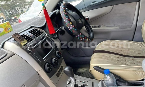 Buy Used Toyota Axio Silver Car in Dar es Salaam in Dar es Salaam Buy Used Toyota Axio Silver Car in Dar es Salaam in Dar es Salaam