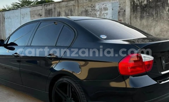 Nunua Imported BMW 3–Series Nyeusi Gari ndani ya Dar es Salaam nchini Dar es Salaam Nunua Imported BMW 3–Series Nyeusi Gari ndani ya Dar es Salaam nchini Dar es Salaam