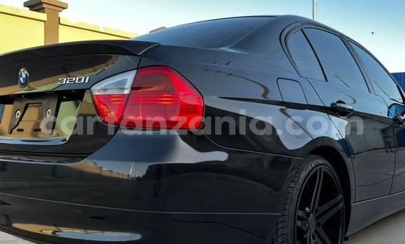 Nunua Imported BMW 3–Series Nyeusi Gari ndani ya Dar es Salaam nchini Dar es Salaam Nunua Imported BMW 3–Series Nyeusi Gari ndani ya Dar es Salaam nchini Dar es Salaam
