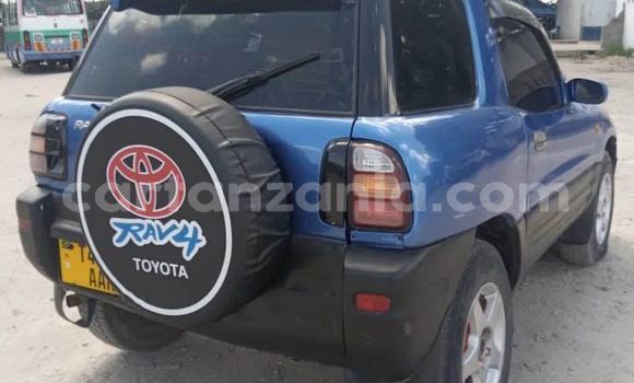 Nunua Ilio tumika Toyota RAV4 Bluu Gari ndani ya Dar es Salaam nchini Dar es Salaam Nunua Ilio tumika Toyota RAV4 Bluu Gari ndani ya Dar es Salaam nchini Dar es Salaam