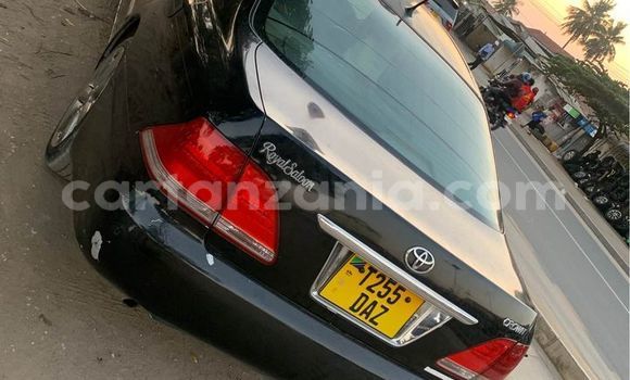 Buy Used Toyota Crown Black Car in Dar es Salaam in Dar es Salaam Buy Used Toyota Crown Black Car in Dar es Salaam in Dar es Salaam