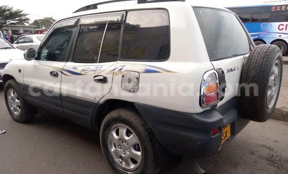 Buy Used Toyota RAV4 White Car in Dar es Salaam in Dar es Salaam Buy Used Toyota RAV4 White Car in Dar es Salaam in Dar es Salaam
