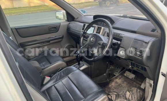 Nunua Ilio tumika Nissan X–Trail Nyeupe Gari ndani ya Dar es Salaam nchini Dar es Salaam Nunua Ilio tumika Nissan X–Trail Nyeupe Gari ndani ya Dar es Salaam nchini Dar es Salaam