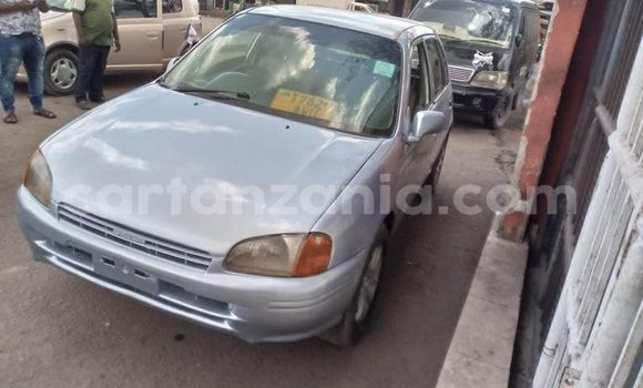 Buy Used Toyota Starlet Blue Car in Dar es Salaam in Dar es Salaam