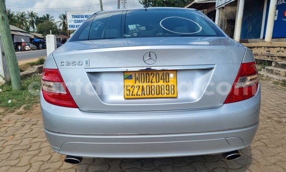Buy Used Mercedes-Benz C-Classe Silver Car in Dar es Salaam in Dar es Salaam Buy Used Mercedes-Benz C-Classe Silver Car in Dar es Salaam in Dar es Salaam