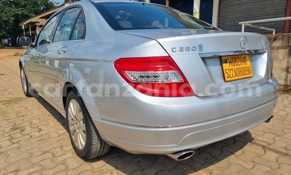 Buy Used Mercedes-Benz C-Classe Silver Car in Dar es Salaam in Dar es Salaam Buy Used Mercedes-Benz C-Classe Silver Car in Dar es Salaam in Dar es Salaam