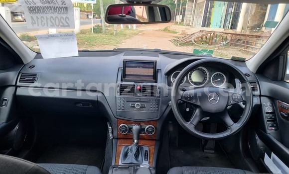 Buy Used Mercedes-Benz C-Classe Silver Car in Dar es Salaam in Dar es Salaam Buy Used Mercedes-Benz C-Classe Silver Car in Dar es Salaam in Dar es Salaam