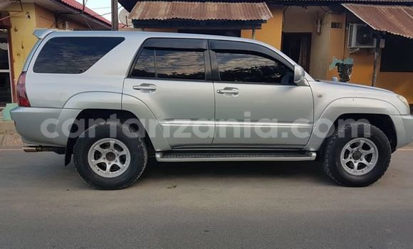 Buy Used Toyota Surf Silver Car in Dar es Salaam in Dar es Salaam Buy Used Toyota Surf Silver Car in Dar es Salaam in Dar es Salaam