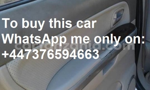 Buy Used Suzuki Vitara Beige Car in Dar es Salaam in Dar es Salaam Buy Used Suzuki Vitara Beige Car in Dar es Salaam in Dar es Salaam