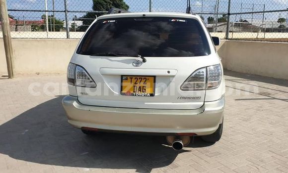 Buy Used Toyota Harrier White Car in Dar es Salaam in Dar es Salaam Buy Used Toyota Harrier White Car in Dar es Salaam in Dar es Salaam