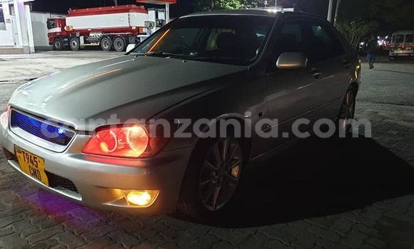 Buy Used Toyota Altezza Silver Car in Dar es Salaam in Dar es Salaam Buy Used Toyota Altezza Silver Car in Dar es Salaam in Dar es Salaam