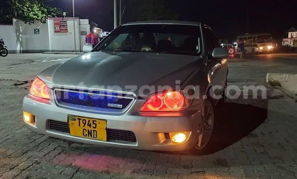 Buy Used Toyota Altezza Silver Car in Dar es Salaam in Dar es Salaam Buy Used Toyota Altezza Silver Car in Dar es Salaam in Dar es Salaam