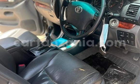 Buy Used Toyota Land Cruiser Prado Silver Car in Dar es Salaam in Dar es Salaam Buy Used Toyota Land Cruiser Prado Silver Car in Dar es Salaam in Dar es Salaam