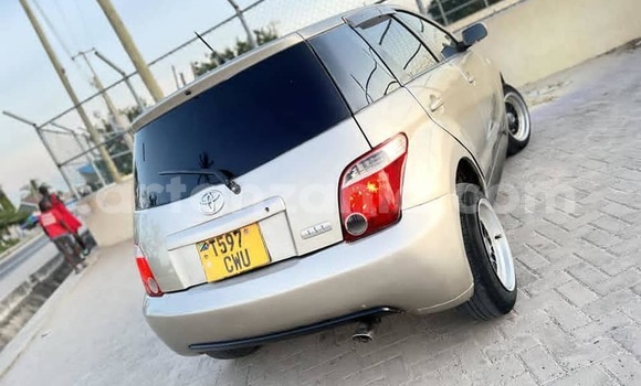 Nunua Ilio tumika Toyota IST Fedha Gari ndani ya Dar es Salaam nchini Dar es Salaam Nunua Ilio tumika Toyota IST Fedha Gari ndani ya Dar es Salaam nchini Dar es Salaam