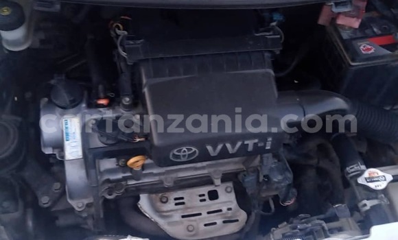 Buy Used Toyota Vitz Silver Car in Dar es Salaam in Dar es Salaam Buy Used Toyota Vitz Silver Car in Dar es Salaam in Dar es Salaam