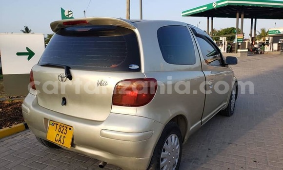 Buy Used Toyota Vitz Brown Car in Dar es Salaam in Dar es Salaam Buy Used Toyota Vitz Brown Car in Dar es Salaam in Dar es Salaam