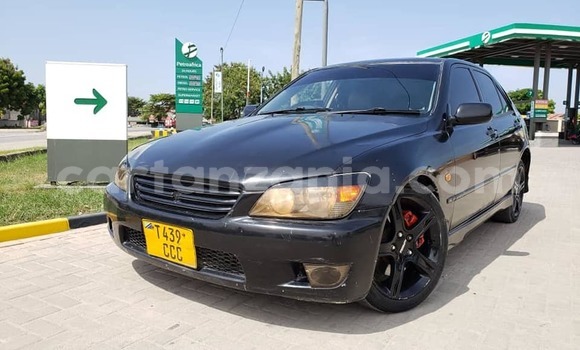 Buy Used Toyota Altezza Black Car in Dar es Salaam in Dar es Salaam Buy Used Toyota Altezza Black Car in Dar es Salaam in Dar es Salaam