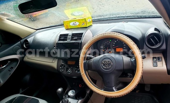 Buy Used Toyota Vanguard Black Car in Dar es Salaam in Dar es Salaam Buy Used Toyota Vanguard Black Car in Dar es Salaam in Dar es Salaam