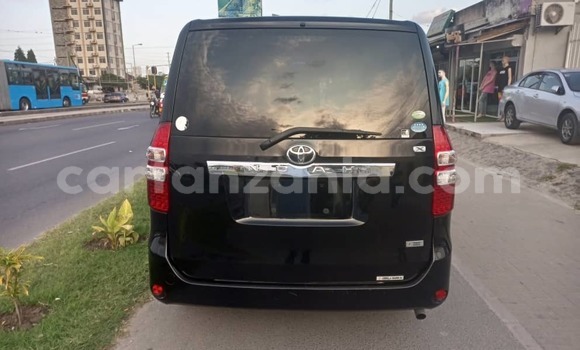 Nunua Imported Toyota Noah Nyeusi Gari ndani ya Dar es Salaam nchini Dar es Salaam Nunua Imported Toyota Noah Nyeusi Gari ndani ya Dar es Salaam nchini Dar es Salaam