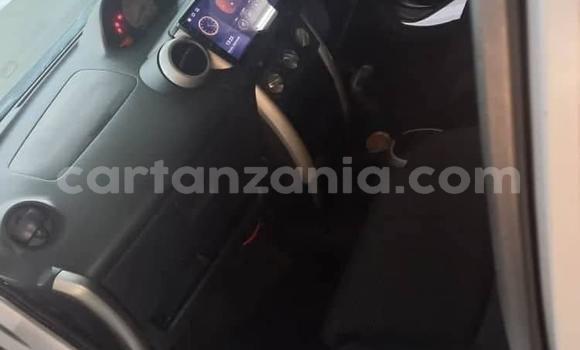 Buy Used Toyota IST Brown Car in Dar es Salaam in Dar es Salaam Buy Used Toyota IST Brown Car in Dar es Salaam in Dar es Salaam