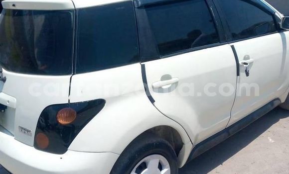Buy Used Toyota IST White Car in Dar es Salaam in Dar es Salaam Buy Used Toyota IST White Car in Dar es Salaam in Dar es Salaam