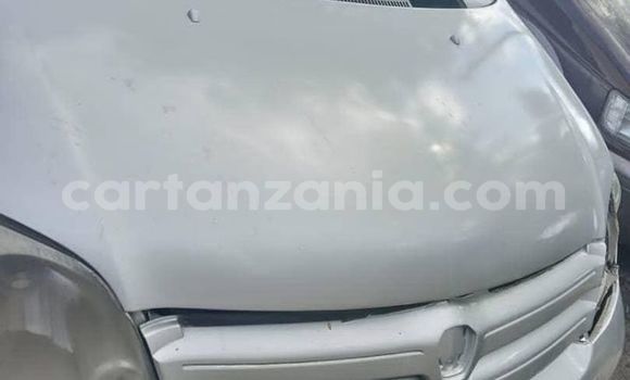 Buy Used Toyota IST Silver Car in Dar es Salaam in Dar es Salaam Buy Used Toyota IST Silver Car in Dar es Salaam in Dar es Salaam