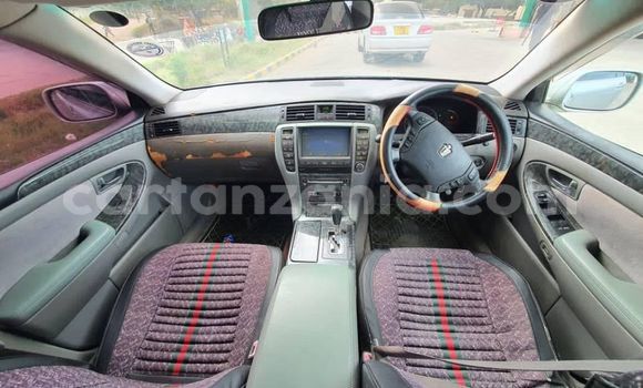 Nunua Ilio tumika Toyota Crown Fedha Gari ndani ya Dar es Salaam nchini Dar es Salaam Nunua Ilio tumika Toyota Crown Fedha Gari ndani ya Dar es Salaam nchini Dar es Salaam