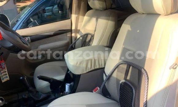 Buy Used Toyota Land Cruiser Prado White Car in Dar es Salaam in Dar es Salaam Buy Used Toyota Land Cruiser Prado White Car in Dar es Salaam in Dar es Salaam
