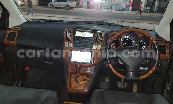 Nunua Imported Toyota Harrier Nyeusi Gari ndani ya Dar es Salaam nchini Dar es Salaam Nunua Imported Toyota Harrier Nyeusi Gari ndani ya Dar es Salaam nchini Dar es Salaam