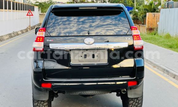 Nunua Imported Toyota Prado Nyeusi Gari ndani ya Dar es Salaam nchini Dar es Salaam Nunua Imported Toyota Prado Nyeusi Gari ndani ya Dar es Salaam nchini Dar es Salaam