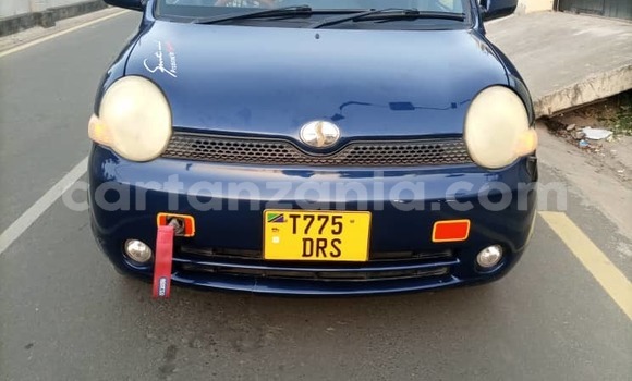 Buy Used Toyota Sienta Blue Car in Dar es Salaam in Dar es Salaam Buy Used Toyota Sienta Blue Car in Dar es Salaam in Dar es Salaam