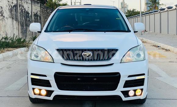 Nunua Imported Toyota Harrier Nyeupe Gari ndani ya Dar es Salaam nchini Dar es Salaam Nunua Imported Toyota Harrier Nyeupe Gari ndani ya Dar es Salaam nchini Dar es Salaam