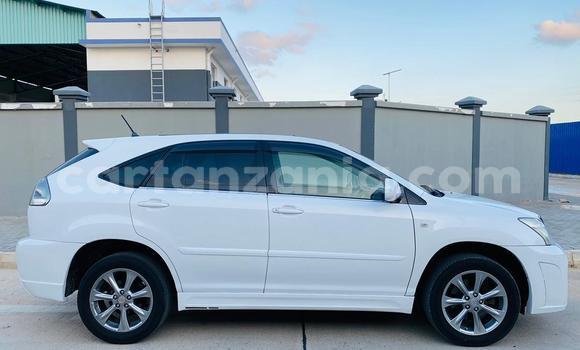 Nunua Imported Toyota Harrier Nyeupe Gari ndani ya Dar es Salaam nchini Dar es Salaam Nunua Imported Toyota Harrier Nyeupe Gari ndani ya Dar es Salaam nchini Dar es Salaam