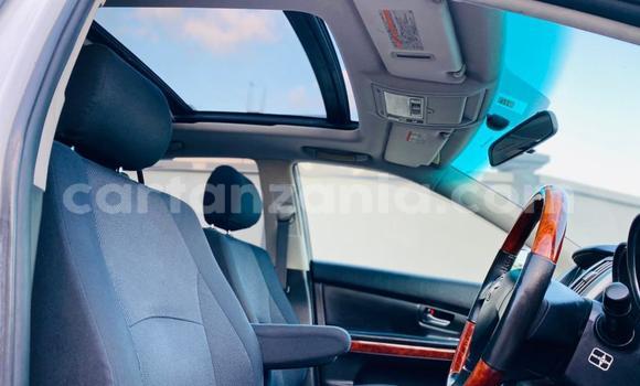 Nunua Imported Toyota Harrier Nyeupe Gari ndani ya Dar es Salaam nchini Dar es Salaam Nunua Imported Toyota Harrier Nyeupe Gari ndani ya Dar es Salaam nchini Dar es Salaam