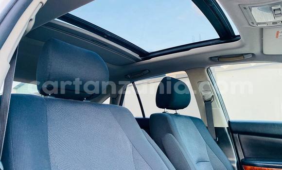 Nunua Imported Toyota Harrier Nyeupe Gari ndani ya Dar es Salaam nchini Dar es Salaam Nunua Imported Toyota Harrier Nyeupe Gari ndani ya Dar es Salaam nchini Dar es Salaam