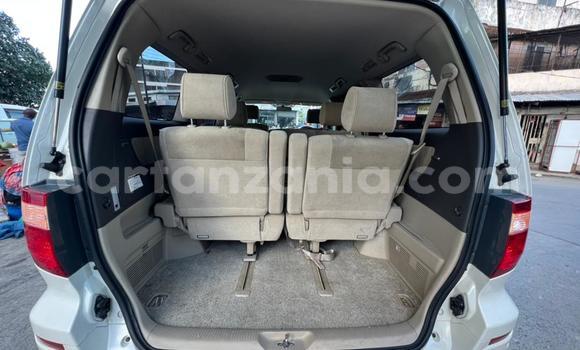 Nunua Imported Toyota Alphard Nyeupe Gari ndani ya Dar es Salaam nchini Dar es Salaam Nunua Imported Toyota Alphard Nyeupe Gari ndani ya Dar es Salaam nchini Dar es Salaam