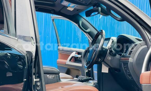 Buy Used Toyota Land Cruiser Black Car in Dar es Salaam in Dar es Salaam Buy Used Toyota Land Cruiser Black Car in Dar es Salaam in Dar es Salaam