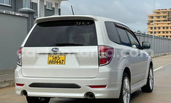 Nunua Imported Subaru Forester Nyeupe Gari ndani ya Dar es Salaam nchini Dar es Salaam Nunua Imported Subaru Forester Nyeupe Gari ndani ya Dar es Salaam nchini Dar es Salaam