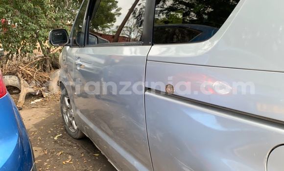Nunua Ilio tumika Toyota Porte Kijani Gari ndani ya Dar es Salaam nchini Dar es Salaam Nunua Ilio tumika Toyota Porte Kijani Gari ndani ya Dar es Salaam nchini Dar es Salaam