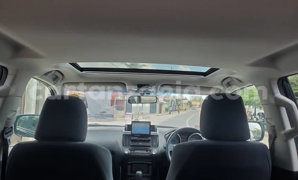 Buy Used Toyota Prado Black Car in Dar es Salaam in Dar es Salaam Buy Used Toyota Prado Black Car in Dar es Salaam in Dar es Salaam
