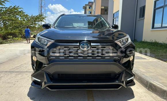 Nunua Imported Toyota RAV4 Nyeusi Gari ndani ya Dar es Salaam nchini Dar es Salaam Nunua Imported Toyota RAV4 Nyeusi Gari ndani ya Dar es Salaam nchini Dar es Salaam