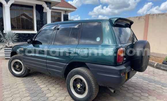 Nunua Ilio tumika Toyota RAV4 Kijani Gari ndani ya Dar es Salaam nchini Dar es Salaam Nunua Ilio tumika Toyota RAV4 Kijani Gari ndani ya Dar es Salaam nchini Dar es Salaam