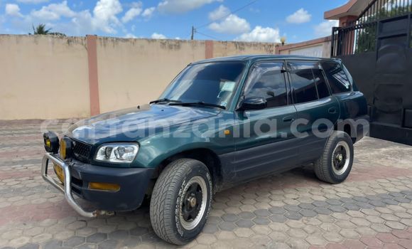 Nunua Ilio tumika Toyota RAV4 Kijani Gari ndani ya Dar es Salaam nchini Dar es Salaam Nunua Ilio tumika Toyota RAV4 Kijani Gari ndani ya Dar es Salaam nchini Dar es Salaam
