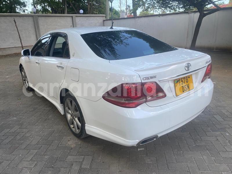 Big with watermark toyota crown dar es salaam dar es salaam 15951