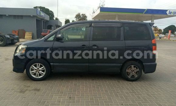 Buy Used Toyota Noah Black Car in Dar es Salaam in Dar es Salaam