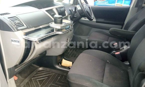 Buy Used Toyota Noah Black Car in Dar es Salaam in Dar es Salaam Buy Used Toyota Noah Black Car in Dar es Salaam in Dar es Salaam