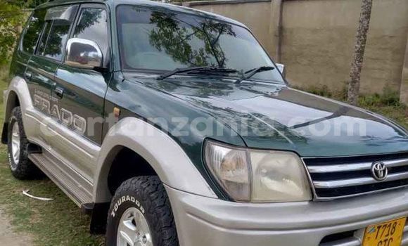 Buy Used Toyota Land Cruiser Prado Green Car in Dar es Salaam in Dar es Salaam Buy Used Toyota Land Cruiser Prado Green Car in Dar es Salaam in Dar es Salaam