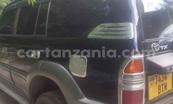 Nunua Ilio tumika Toyota Land Cruiser Prado Nyeusi Gari ndani ya Dar es Salaam nchini Dar es Salaam Nunua Ilio tumika Toyota Land Cruiser Prado Nyeusi Gari ndani ya Dar es Salaam nchini Dar es Salaam